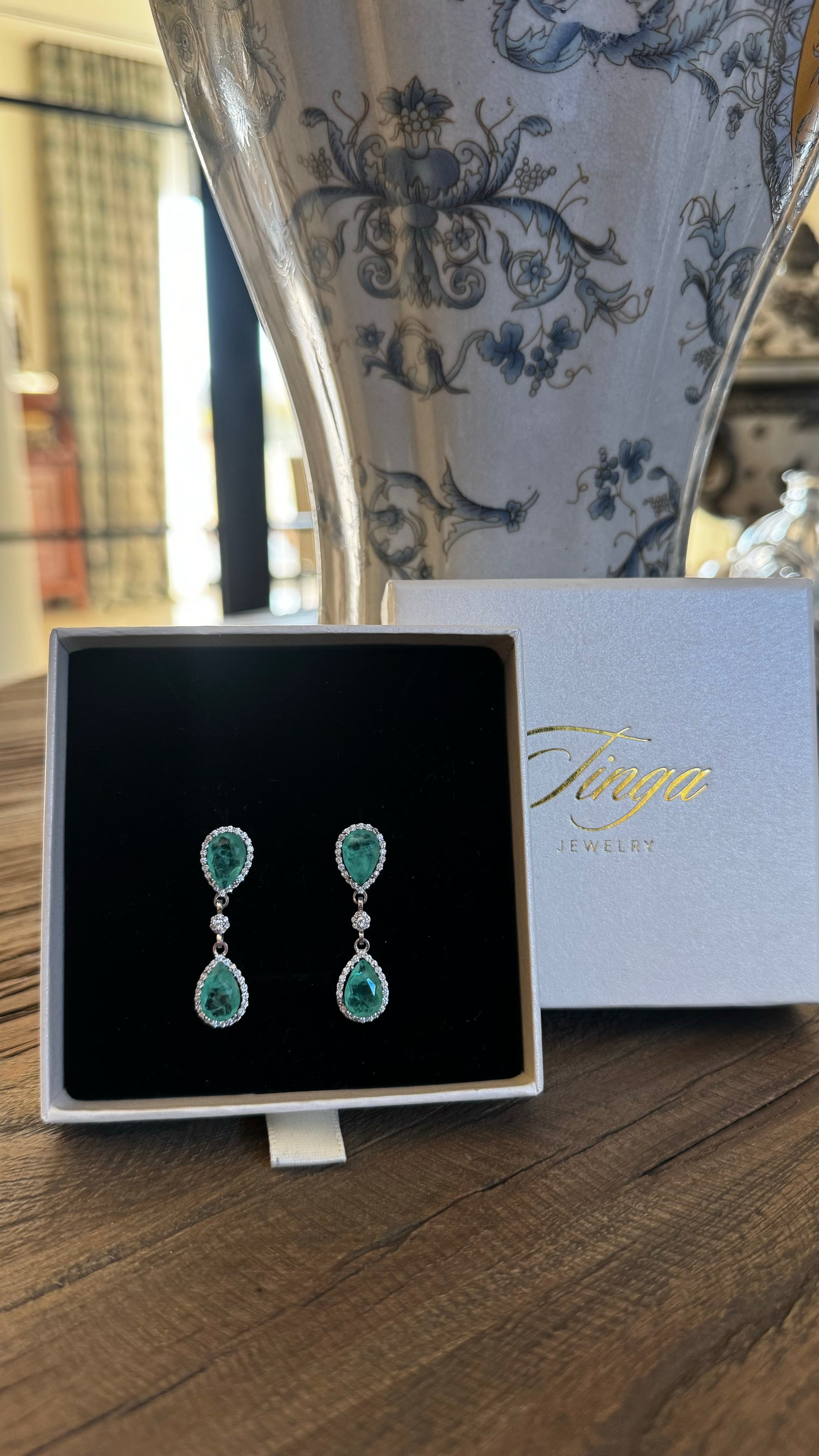 Pendientes Patio Esmeralda