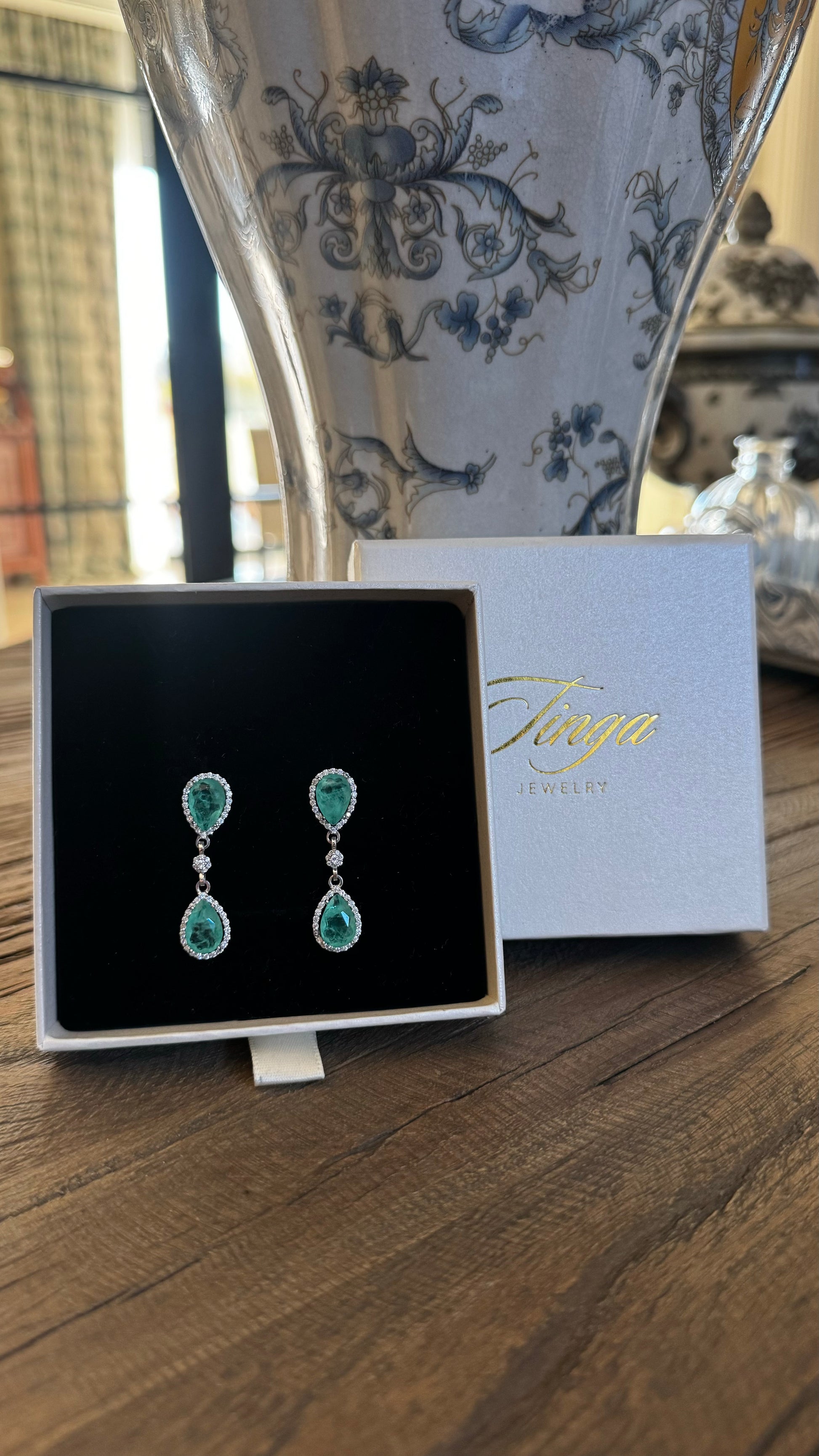 Pendientes Patio Esmeralda