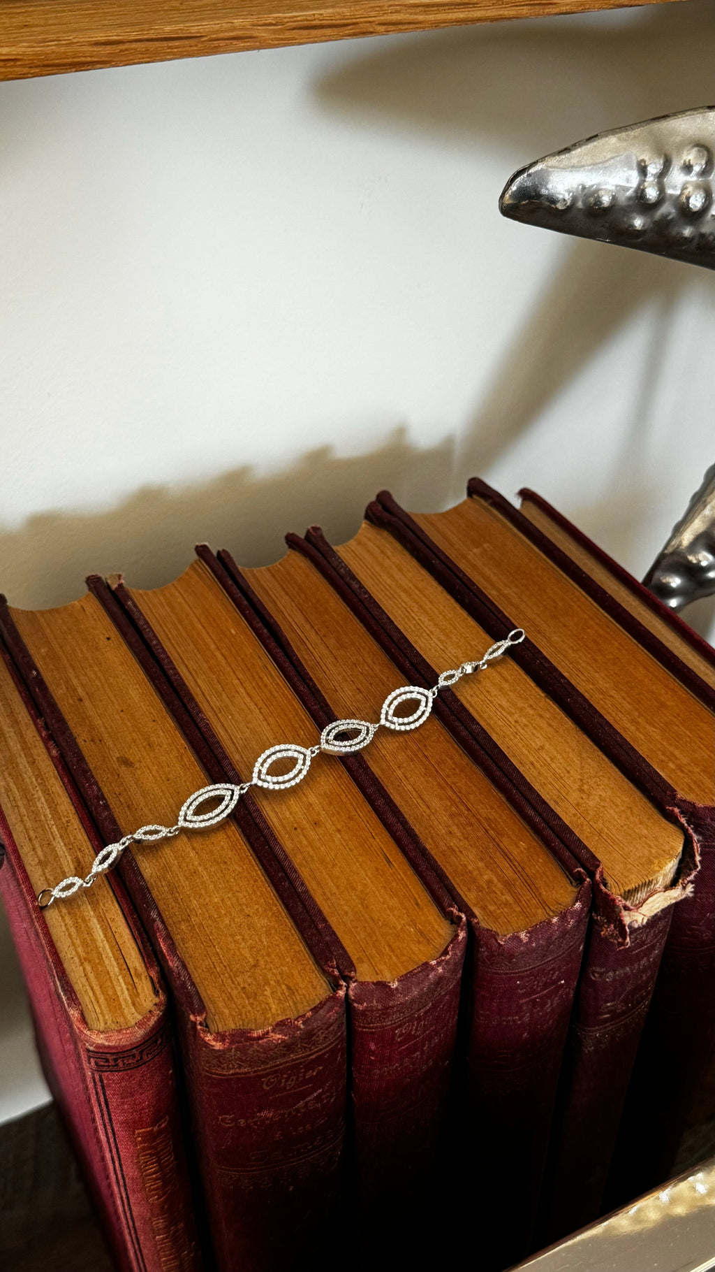 Choker Wallada